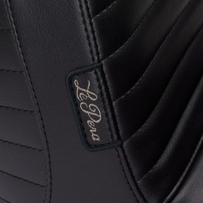 Le Pera Tailwhip Up - Front Komfortsattel