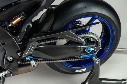 Garde boue LighTech arrière carbone brillant