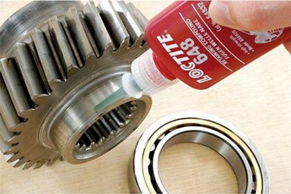 Produit d'entretien Loctite Fixation des emmanchements 648 - flacon 5ml Universel