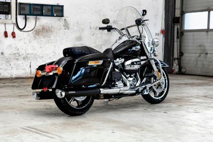 Miller Exhaust Schwarz,Polierter SlashCut-Aufsatz Schalldämpfer Ref : MIL00355A / HD-FL3-107-X47.08 