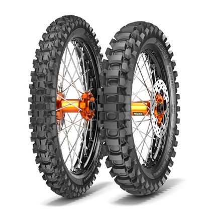 Pneumatika Metzeler MC360 MID HARD 90/90 - 21 54M Univerzálny