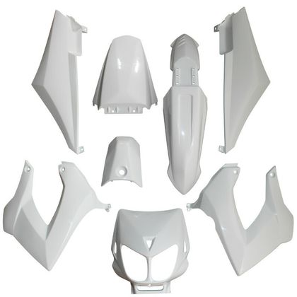 Kit carénage P2R CARROSSERIE-CARENAGE 50 A BOITE ADAPTABLE DERBI 50 SENDA 2000+2010 BLANC BRILLANT (KIT 8 PIECES) -P2R-