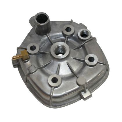 Culasse P2R CULASSE SCOOT ADAPTABLE PIAGGIO 50 NRG 2000+-GILERA 50 RUNNER 2000+, DNA-APRILIA 50 SR LIQUIDE-DERBI 50 GP1 2000+ (REFROIDISSEME