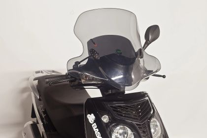 Puig City Touring Light Smoke Windshield Ref : PUI05201A / 6267H 