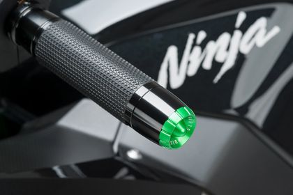 Extremidades do guiador Puig Thruster Noire
