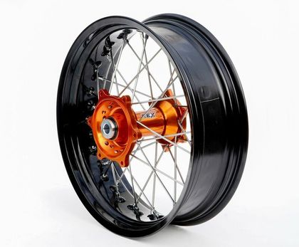 Roue RFX arrière complète Race SM 17x5,00