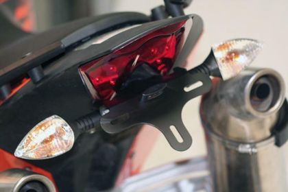 R&G Racing Black Plate support