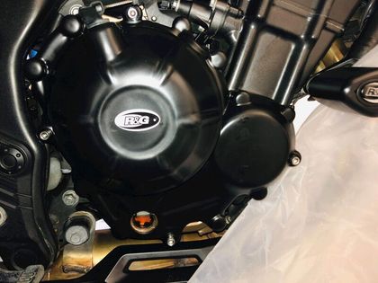 R&G Racing Motorgehäusedeckelschutz Schwarz Schutz Motor