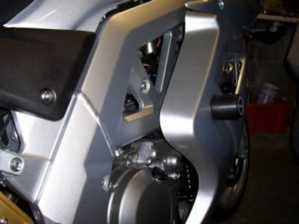 R&G Racing Classic (swingarm pivot mount) Black Motor protection