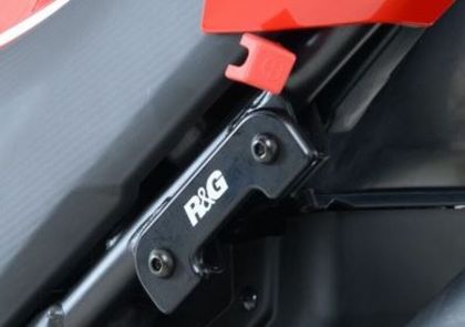 Kit suppression repose pieds R&G Racing de arrière noir