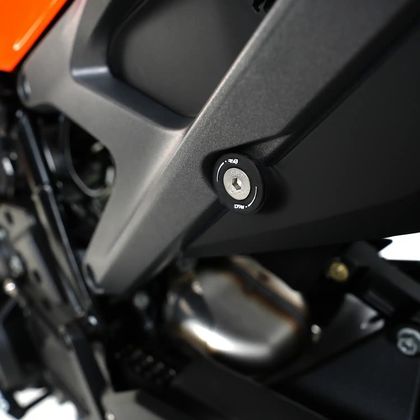 Kit suppression repose pieds R&G Racing Caches orifices de arrière Ref : RGR02861A / 1128150 
