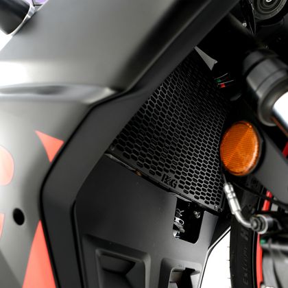 R&G Racing Pro Guard Radiator protection