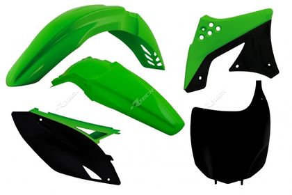 Racetech Originalfarbe 2012 grün/weiß Plastik-Set