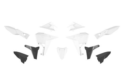 Sada plastů Racetech Revoluce