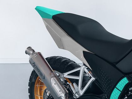 R-tech 11p Plastic kit