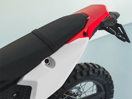 R-tech 8p Plastic kit