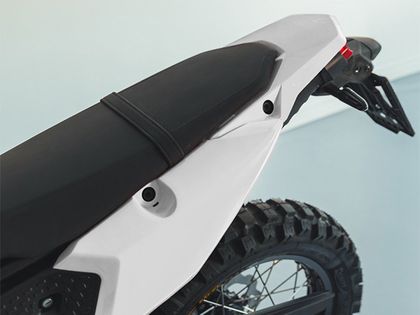 R-tech 8p Plastic kit