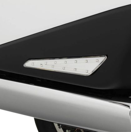 Show Chrome position Rear lights