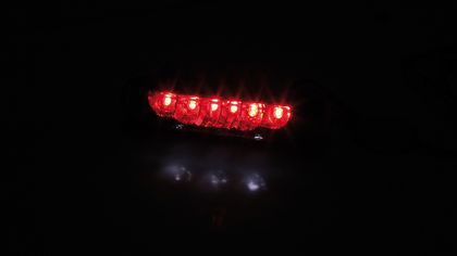 Feux arrière Shin Yo LED Universel