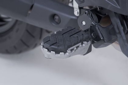 SW-MOTECH ION - Grey Footpegs