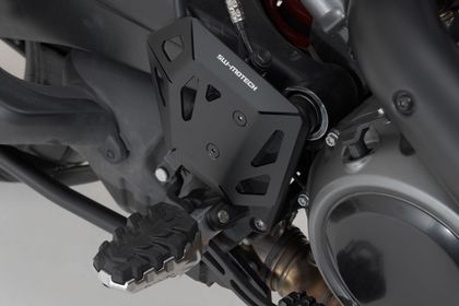 Protection SW-MOTECH De pompe de frein - Noir