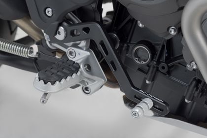 Pédale de frein SW-MOTECH Kit complet avec Sélécteur de vitesse