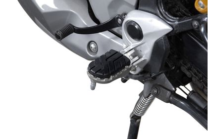 SW-MOTECH ION Footpegs