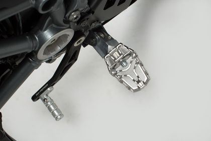 Repose-pieds SW-MOTECH EVO