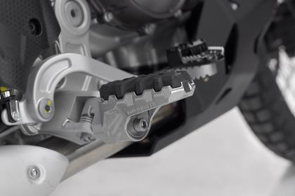 Repose-pieds SW-MOTECH EVO