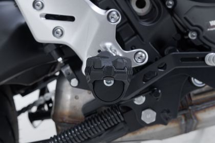 SW-MOTECH EVO - Black Footpegs