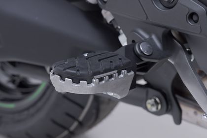 SW-MOTECH ION - Grey Footpegs