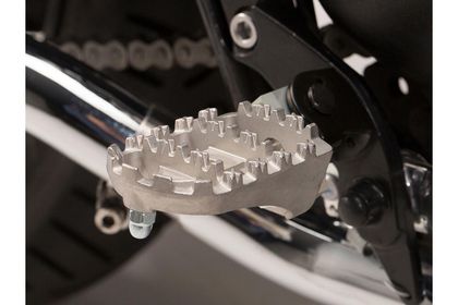 SW-MOTECH ION Footpegs