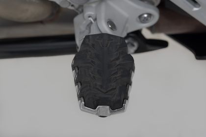 SW-MOTECH EVO Footpegs