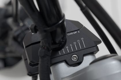 SW-MOTECH With adjustable offset for Ø22 Handlebar riser