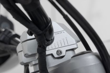 SW-MOTECH With adjustable offset for Ø22 Handlebar riser