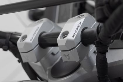 SW-MOTECH With adjustable offset for Ø22 Handlebar riser