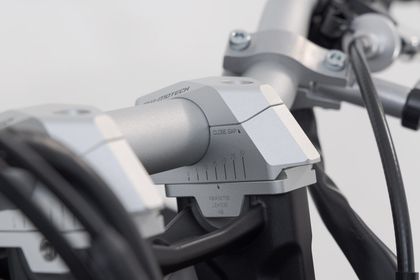 SW-MOTECH With adjustable offset for Ø28 Handlebar riser