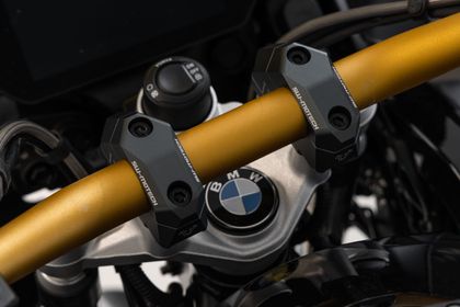 SW-MOTECH With adjustable offset for Ø32 Handlebar riser