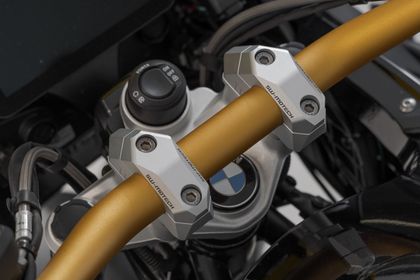 SW-MOTECH With adjustable offset for Ø32 Handlebar riser
