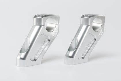 SW-MOTECH With offset Ø 28 mm - H=20 - Retract of 30 mm Handlebar riser Ref : SWM00931A / LEH.07.039.12200/S 