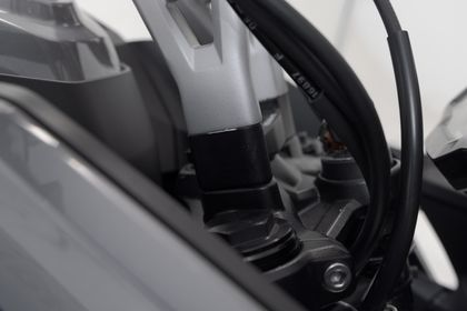 SW-MOTECH 30 mm Handlebar riser Ref : SWM00937A / LEH.11.039.10400/B 