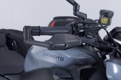 SW-MOTECH With wind deflector - Black Lever protection