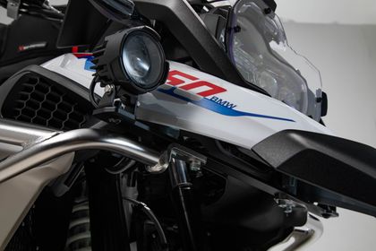 Support Phare SW-MOTECH Pour feux additionnels - Noir