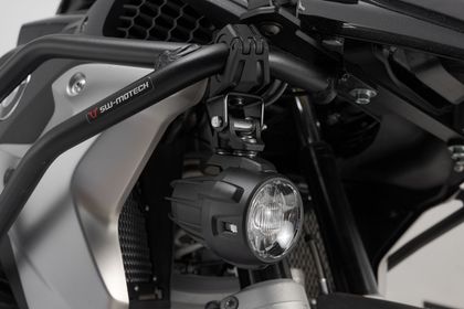 Support Phare SW-MOTECH Adaptateur - Noir