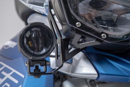 Support Phare SW-MOTECH Pour feux additionnels - Noir