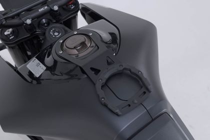 SW-MOTECH PRO - Black Reservoir ring