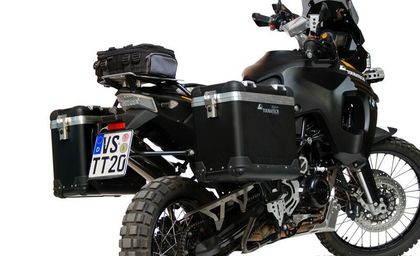 Valise Touratech ZEGA Pro 31/38 - Support noir inclus - Anodisé noir Ref : TRT00078A / 01-052-3103-0 