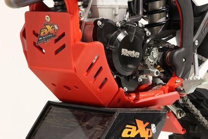 Protector motor aXp Cubrecárter Enduro Xtrem rojo