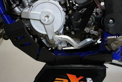 Protector motor aXp Cubrecárter Enduro negro