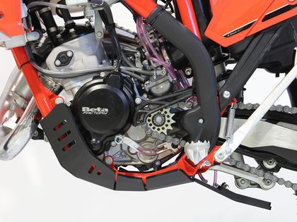 aXp Xtrem with Suspension Linkage Protection - PHD 8mm Motor shoe